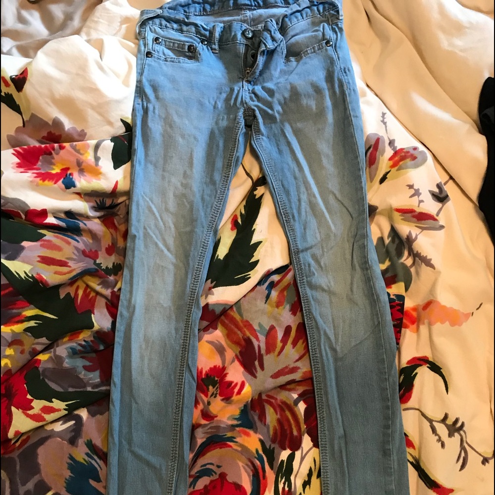 Free people light wash skinny jean